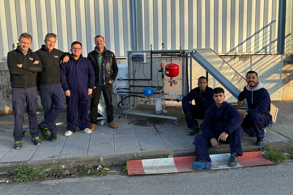 Cenifer Curso CP1 Operaciones básicas en el montaje y mantenimiento de instalaciones solares térmicas Cenifer Curso CP1 Operaciones básicas en el montaje y mantenimiento de instalaciones solares térmicas