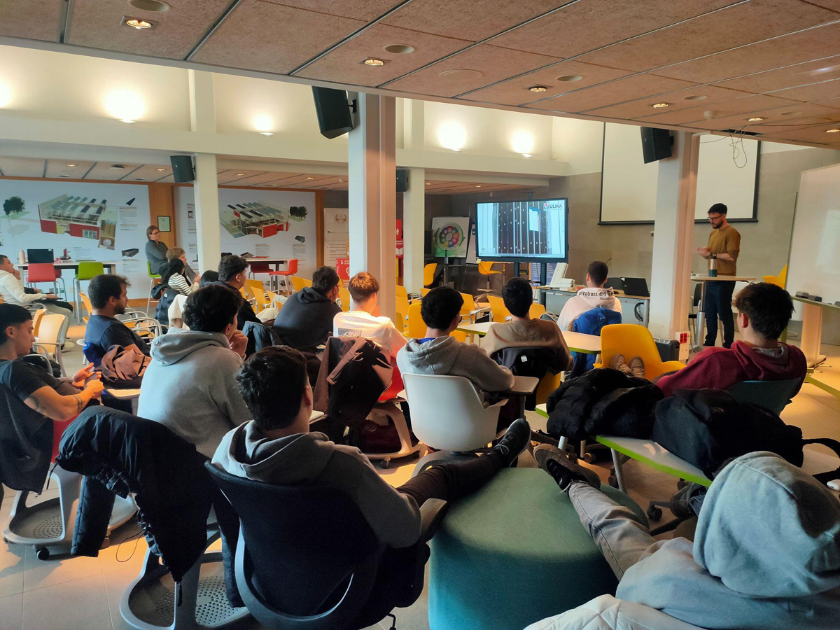 Cenifer Jacar fortalece la formación técnica